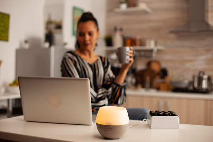 Smart Tech Essentials for Modern Everyday Living