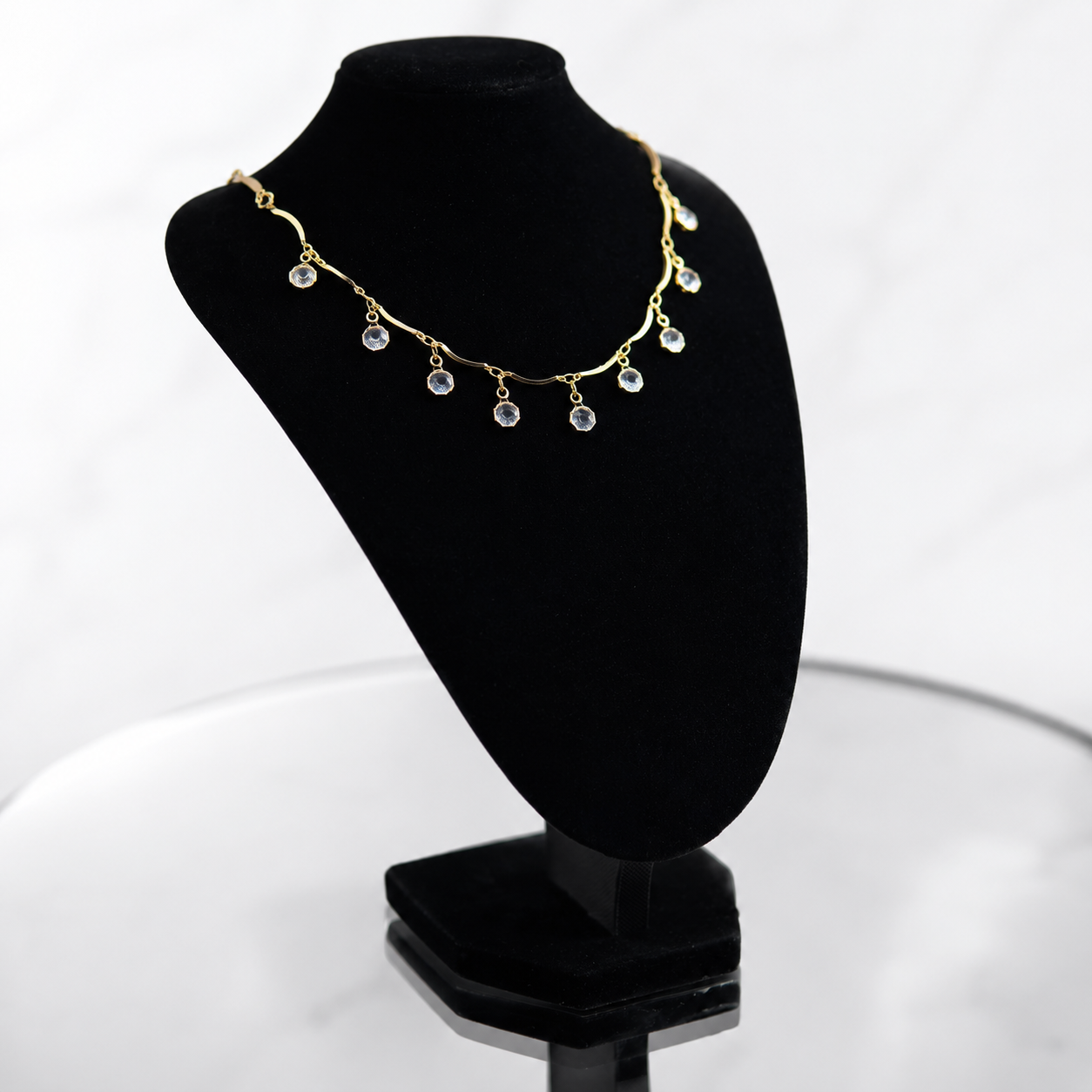 ✨ UTC Luxury Crystal Drop Necklace for Women | Elegant Gold-Tone Adjustable Jewelry ✨