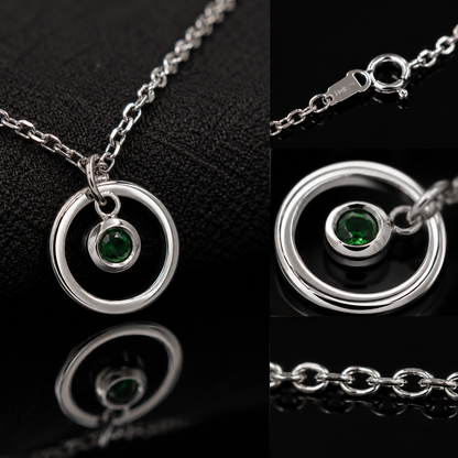 💚 Elegant Green Crystal Circle Pendant Necklace for Women | Premium Silver-Tone Jewelry