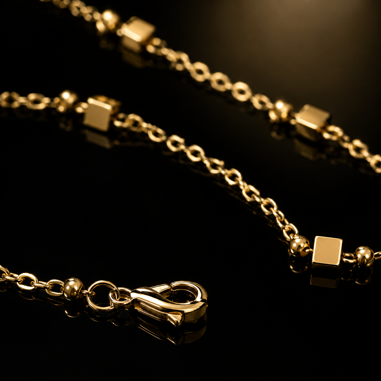 ✨ Minimalist Gold Cube Chain Necklace for Women | Elegant Lightweight Jewelry | Perfect Gift