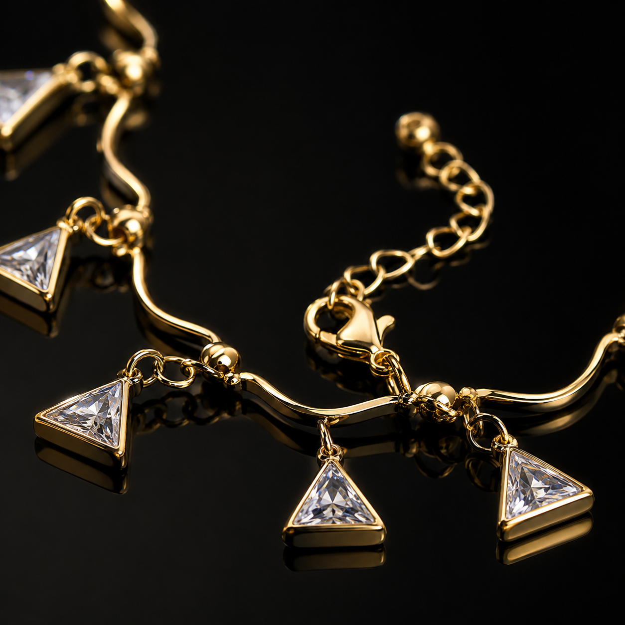 ✨ Dainty Triangle Crystal Necklace for Women | Gold Plated Adjustable Pendant Jewelry Gift 💎