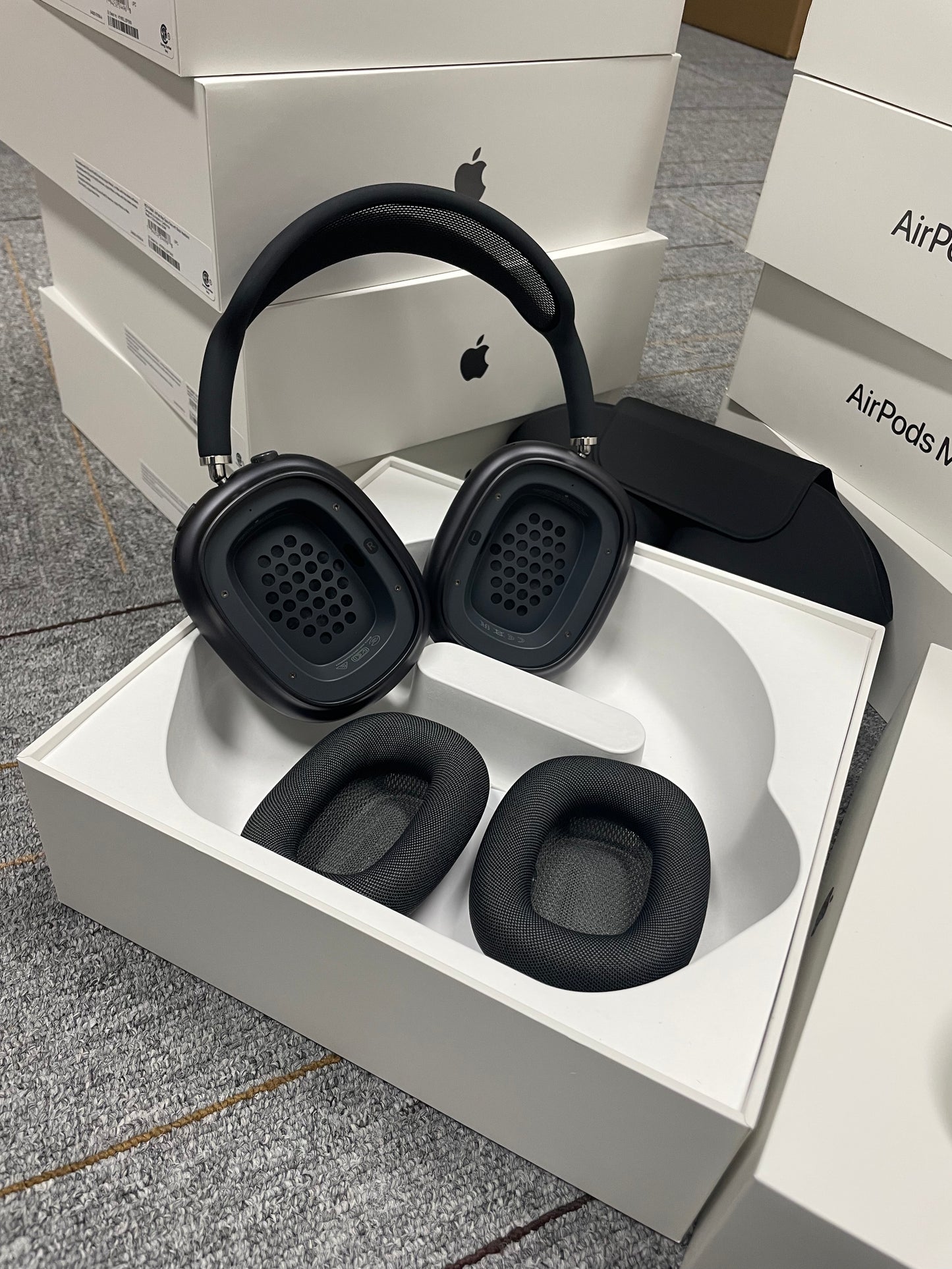🎧 X1 Pro V6.0 AI Translator Headset 🌍✨ Wireless ANC Over-Ear
