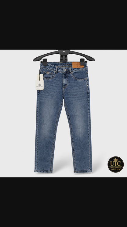 Calvin Klein Jeans Men's Blue Straight-Leg Denim Jeans