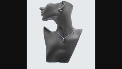 💚 Elegant Green Crystal Circle Pendant Necklace for Women | Premium Silver-Tone Jewelry
